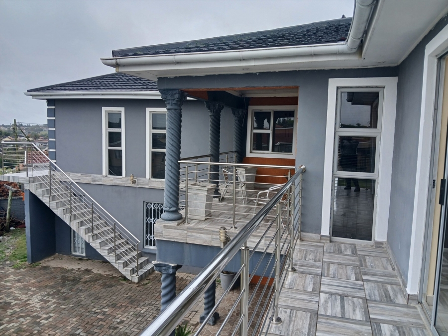 7 Bedroom Property for Sale in Amalinda Eastern Cape